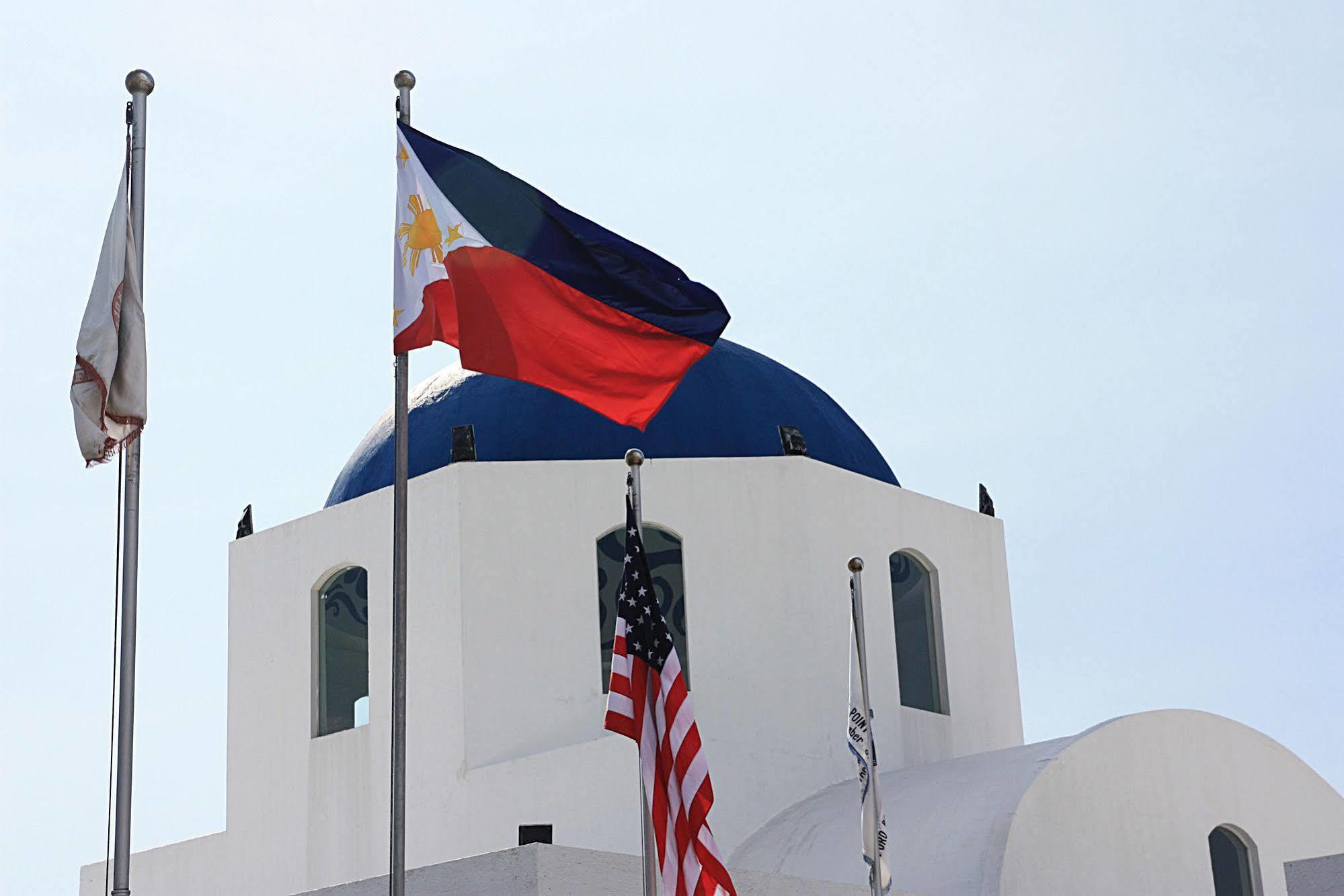 Thunderbird Resorts - Poro Point San Fernando City  Экстерьер фото
