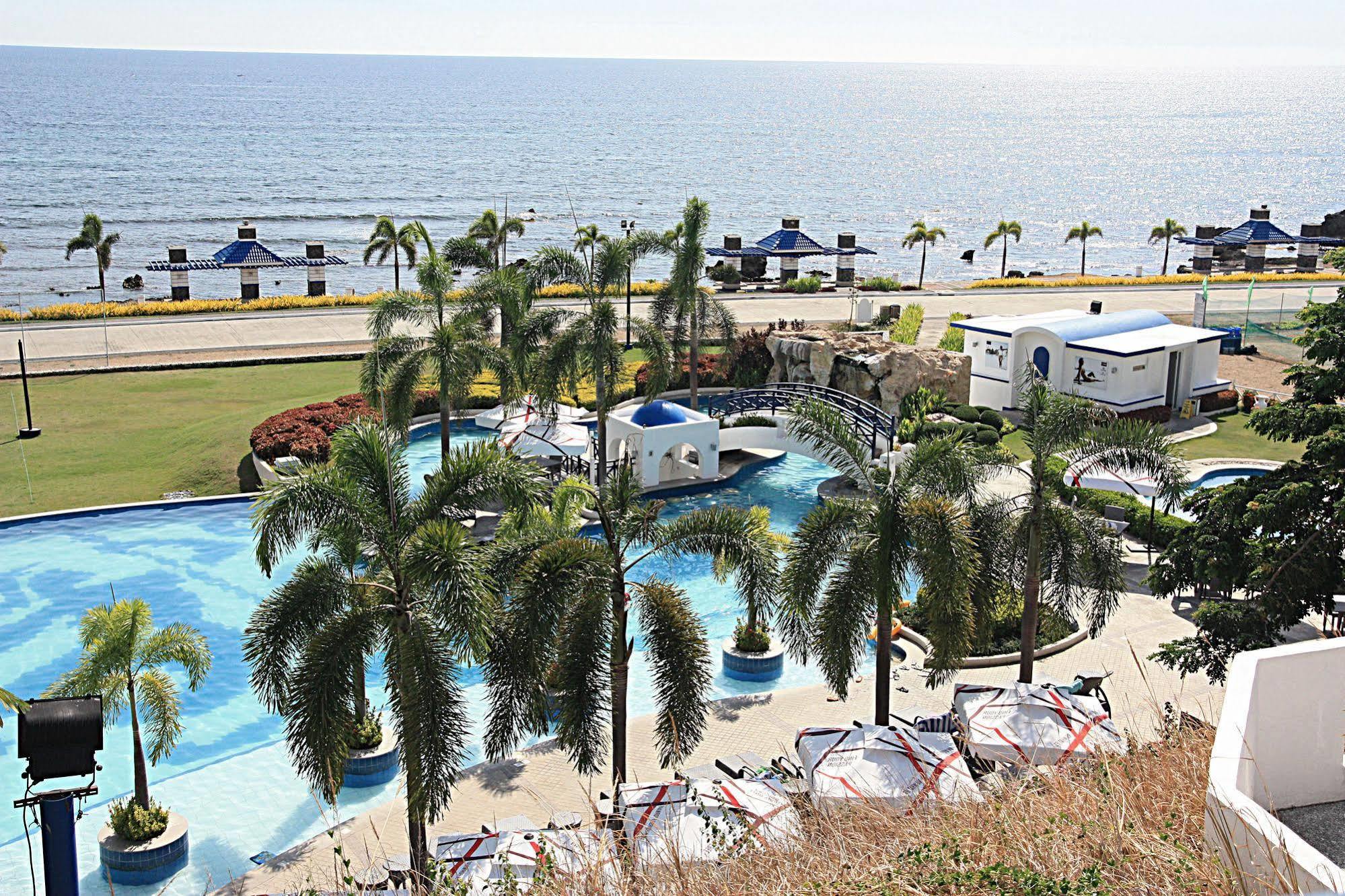 Thunderbird Resorts - Poro Point San Fernando City  Экстерьер фото